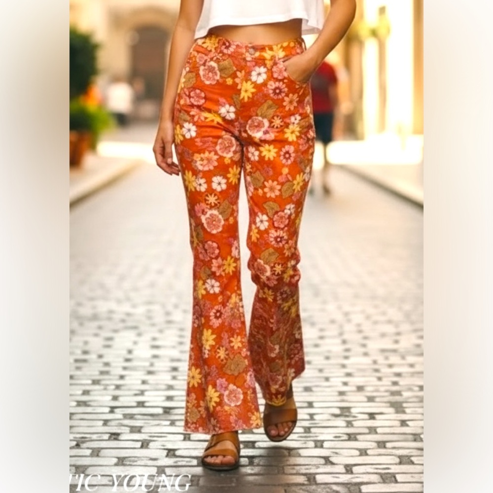 Altar’d State Retro Floral Flare Pants – Size Small - spring is almost here!